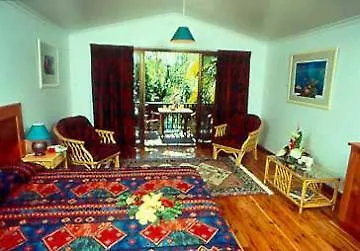 Kewarra Beach Resort And Spa contacts